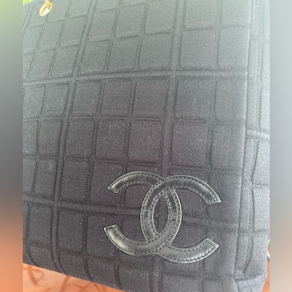 Chanel Vintage Jersey Choco bar tote W/Certificate of Authenticity CHANEL - Picture 2 of 16